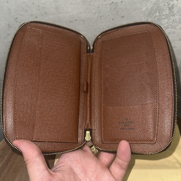 Louis Vuitton monogram geode zippy zip around travel wallet - Picture 10 of 16